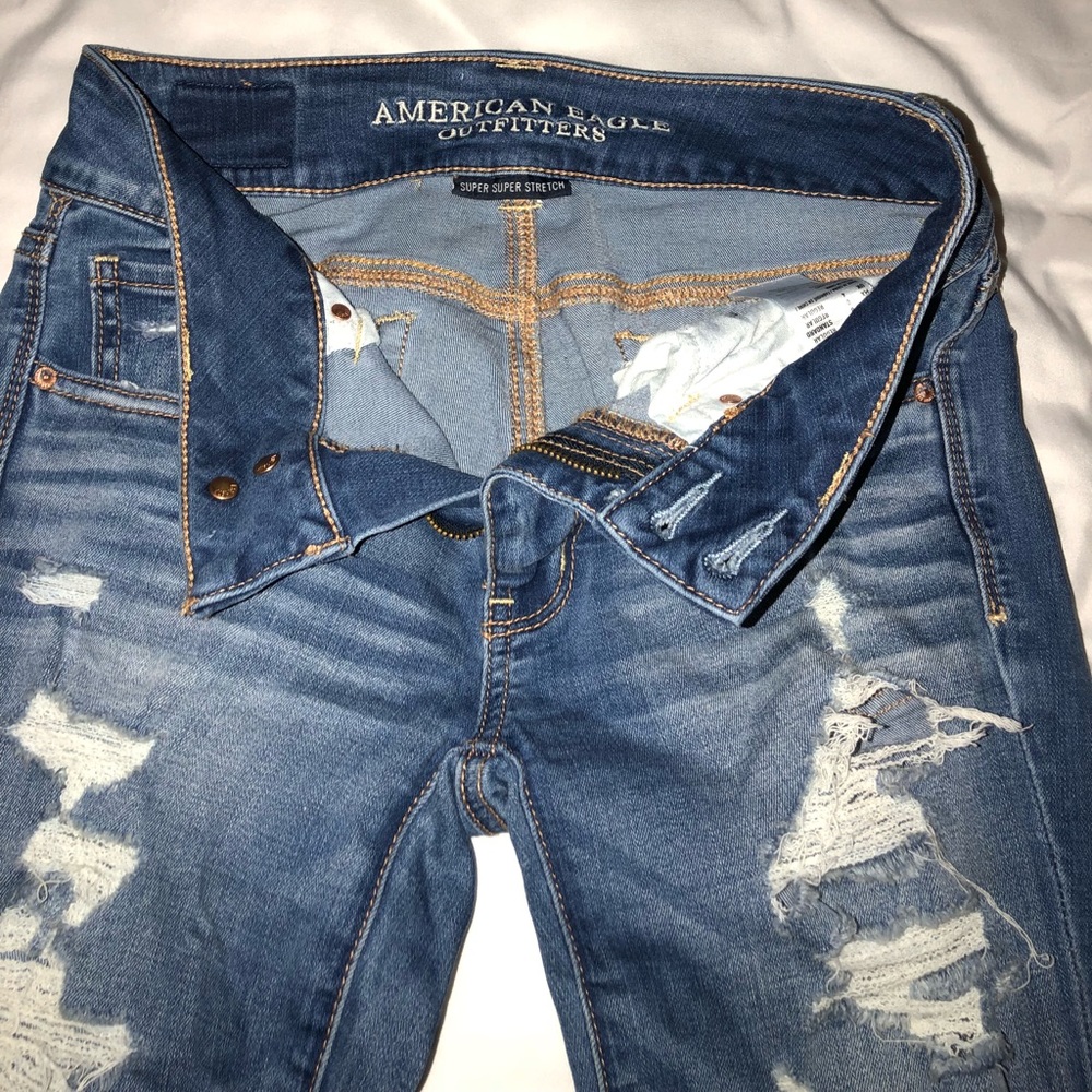 SOLD ON MERC - Picture 2 of 5